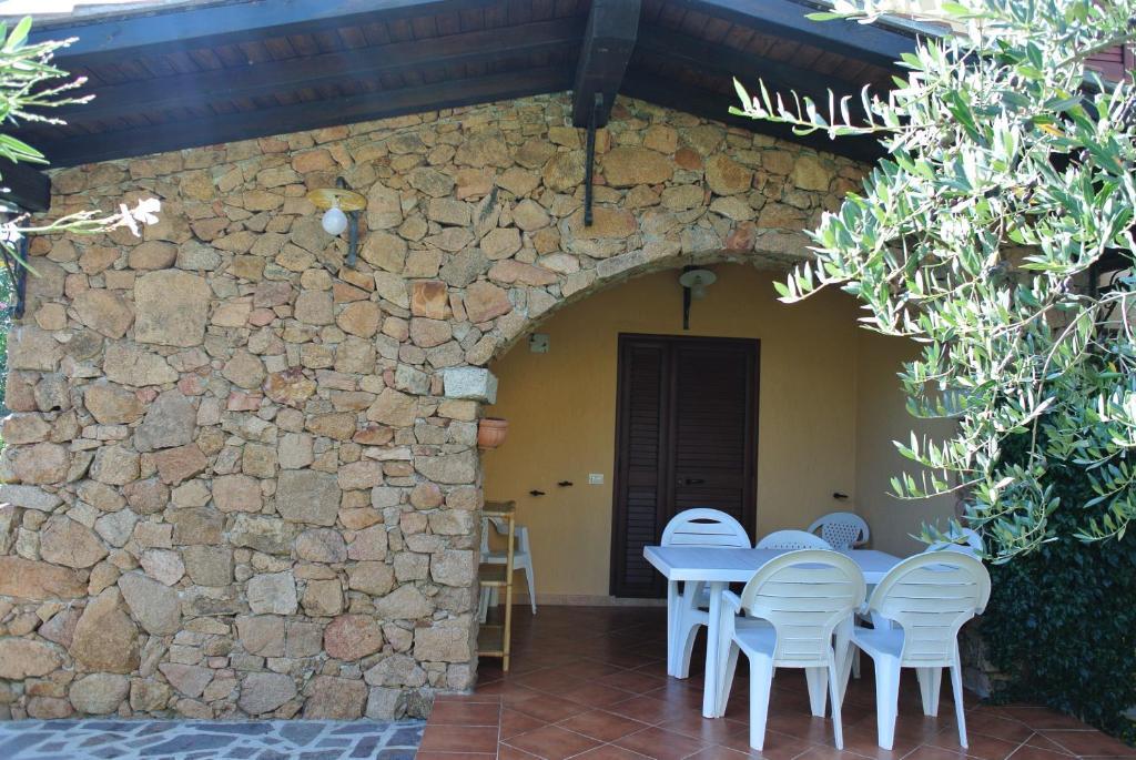 Case Vacanza Fenicotteri San Teodoro  Exterior photo