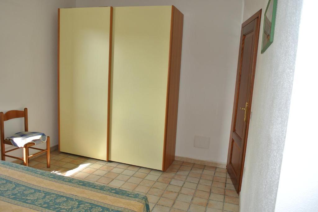 Case Vacanza Fenicotteri San Teodoro  Exterior photo